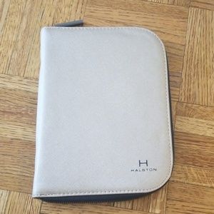 Gold Halston zip round jewellery case